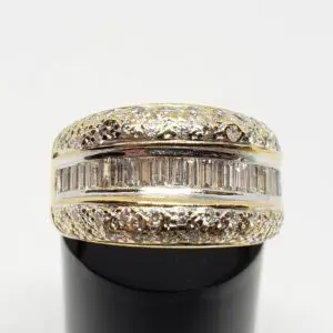 21.6k 90% Two-Tone White & Yellow Gold 1.62ctw Diamond Cluster Ring