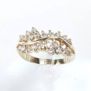 14k Yellow Gold .66ctw Diamond Curve Vine Plant Leaf Style Band Ring 5.5''
