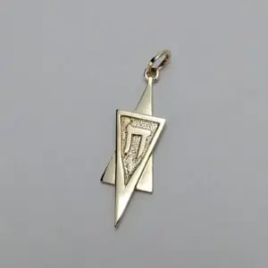 14k Yellow Gold Textured Star of David Magen David Chet Chai Drop Pendant 1 3/8'