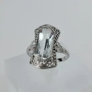 18k White Gold Vintage Aquamarine Open Work Carved Solitaire Ring 4.75''