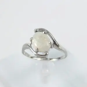 10k White Gold Oval Cut Cabochon Natural Opal Solitaire Ring 6''
