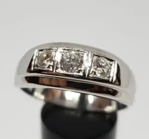 14k White Gold .85ctw H VS/SI Natural Diamond Three 3 Stone Men's Ring 15.5''