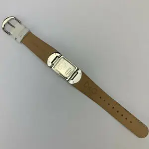 Brown leather strap D&G branded watch.