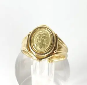 18k Yellow Gold Cameo Aphrodite Love Beauty Cigar Band Cuff Ring 6.5'' Italy