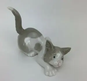 Lladro Attentive Cat #5112