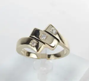 10k Yellow Gold Diamond Curved Stepped Segmented Bypass Band Ring 7''