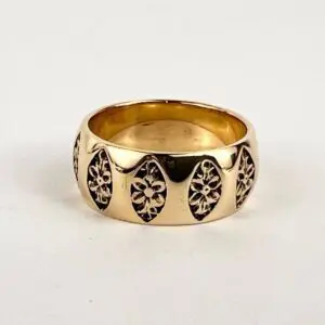 14k Yellow Gold Vintage Columbia 8mm Flower Wide Band Ring Size 6.75