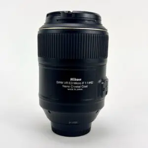 Nikon camera lens with detailed specifications.
