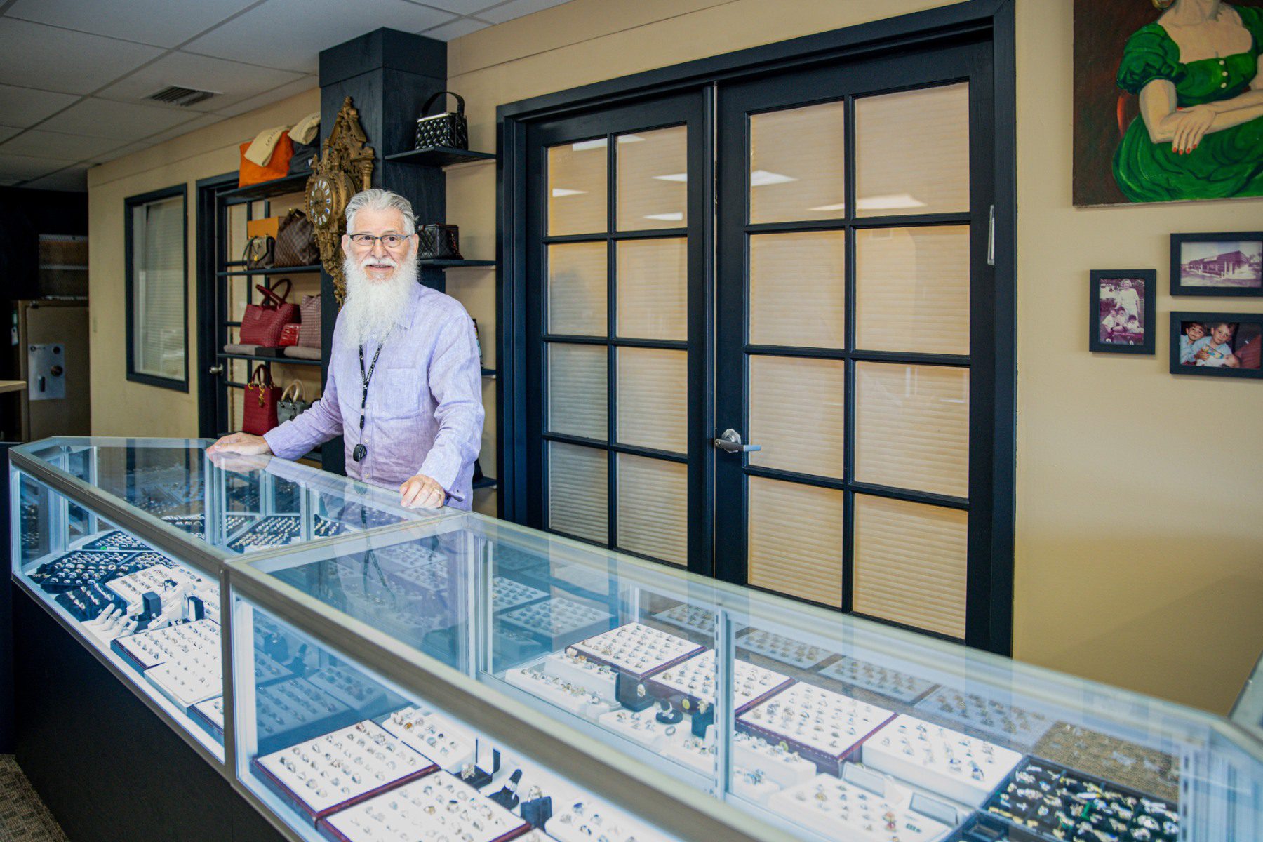 Barry's Pawn and Jewelry Barry's Pawn and Jewelry