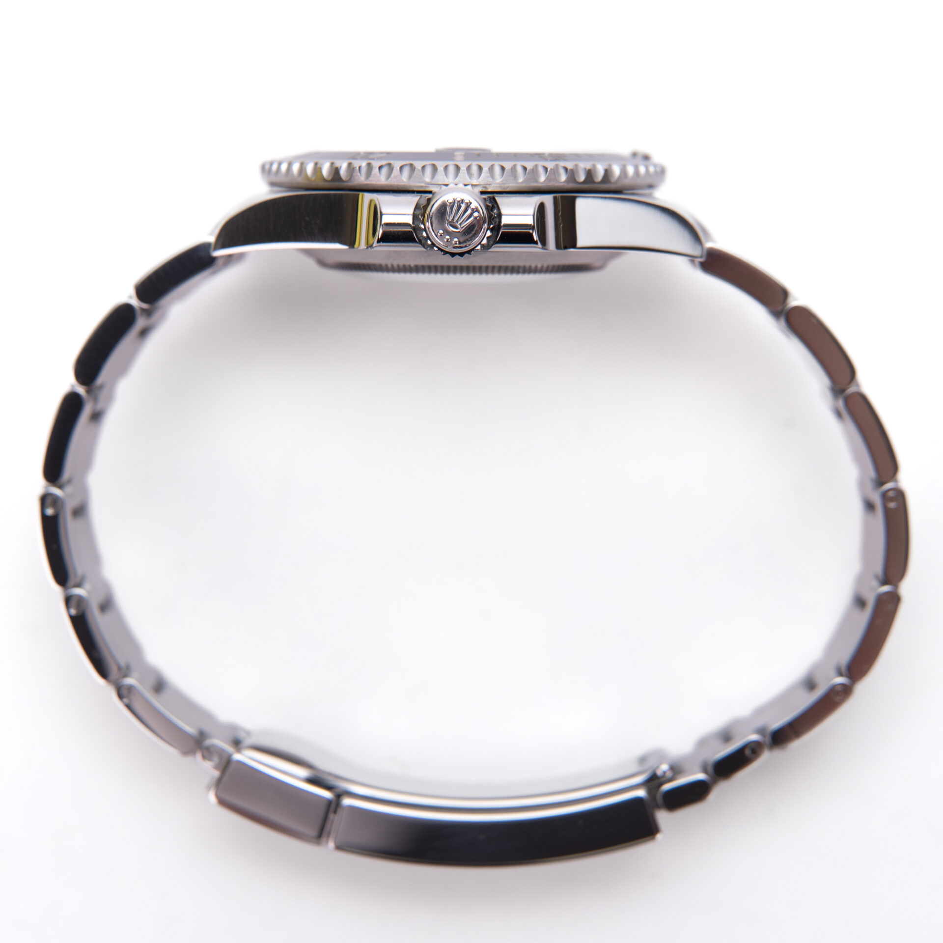 Rolex Submariner Stainless Steel 116610LN 40mm Watch w/ Card and Tag! - Image 5