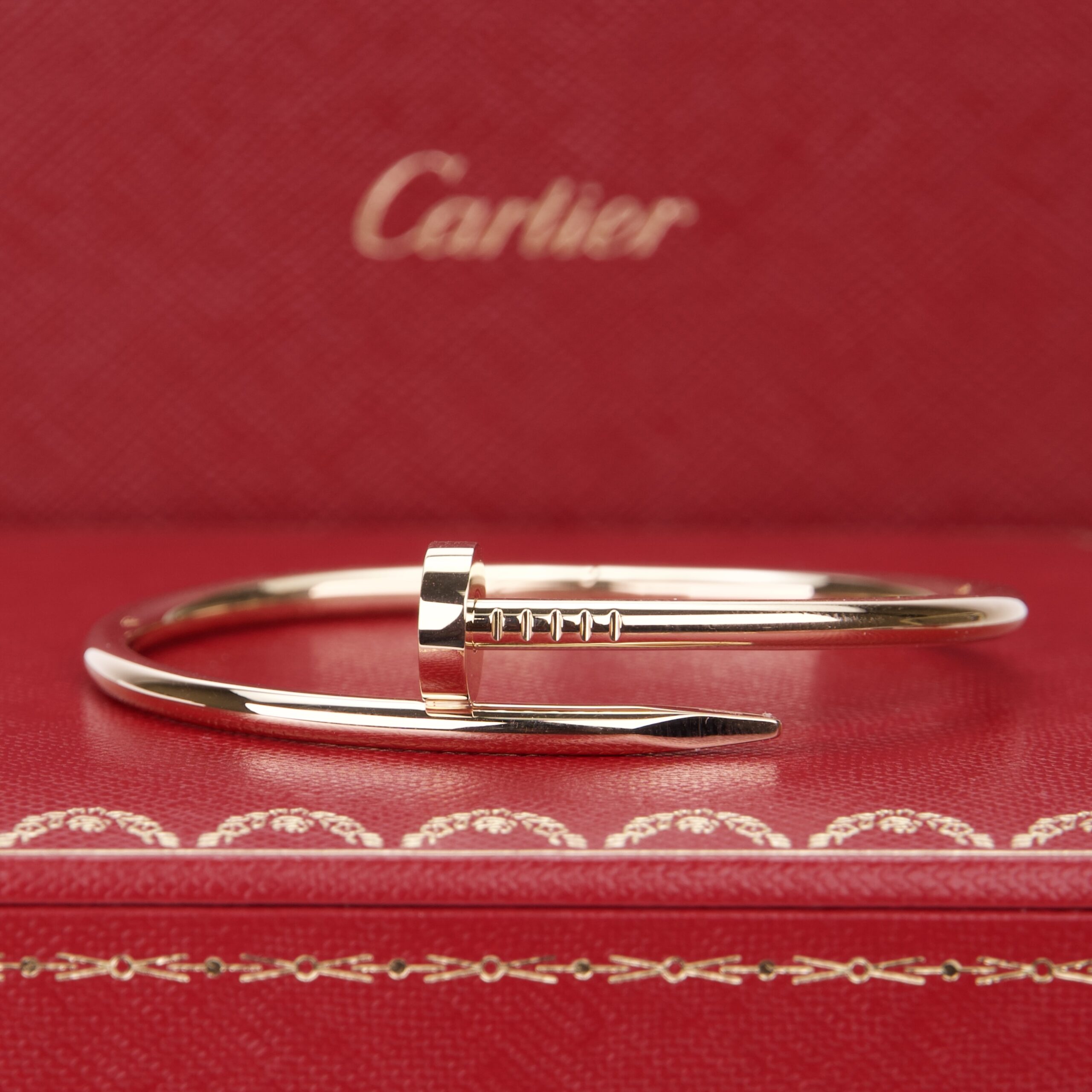 Cartier 18k Yellow Gold Juste un Clou Classic Nail Bracelet Size 17