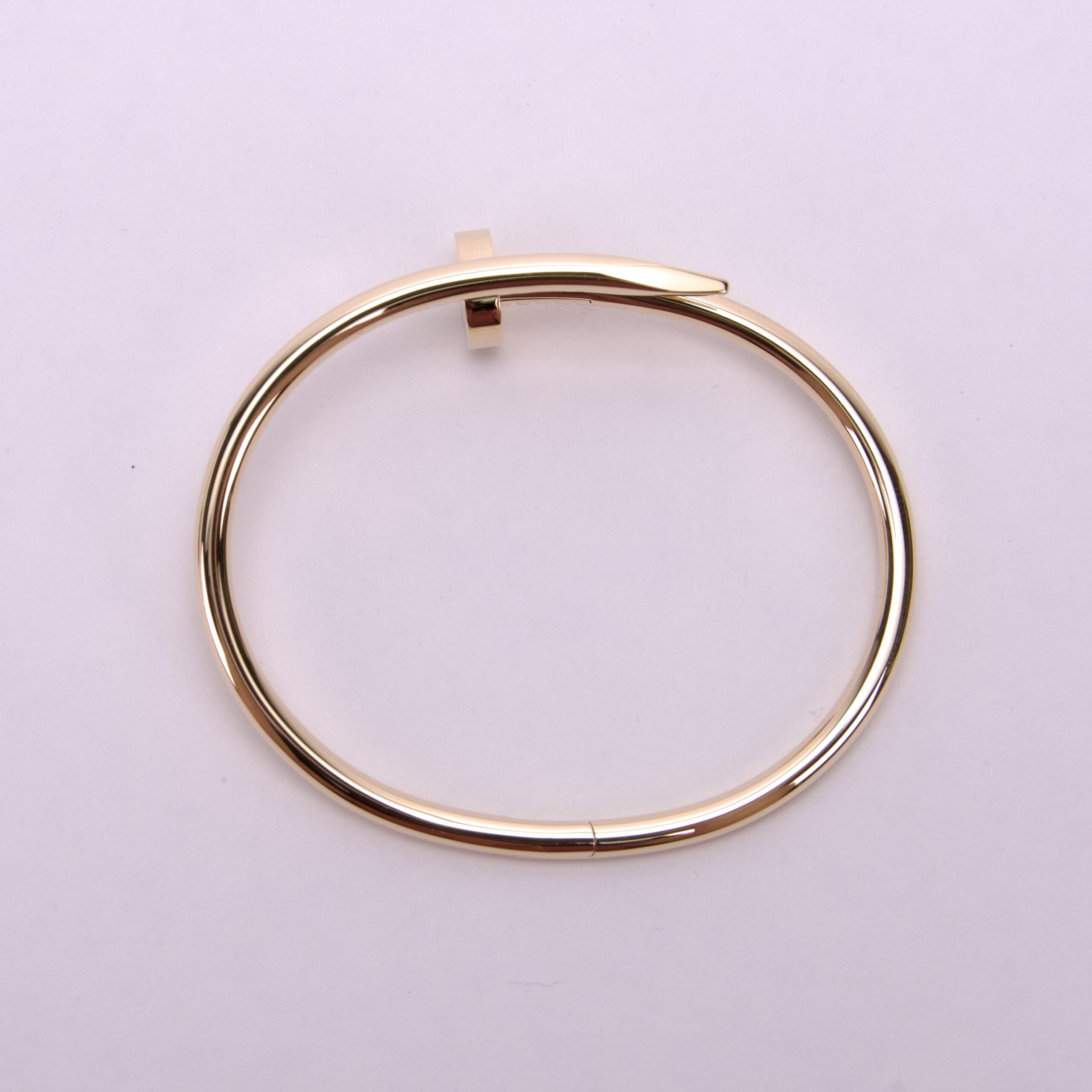 Cartier 18k Yellow Gold Juste un Clou Classic Nail Bracelet Size 17 - Image 9