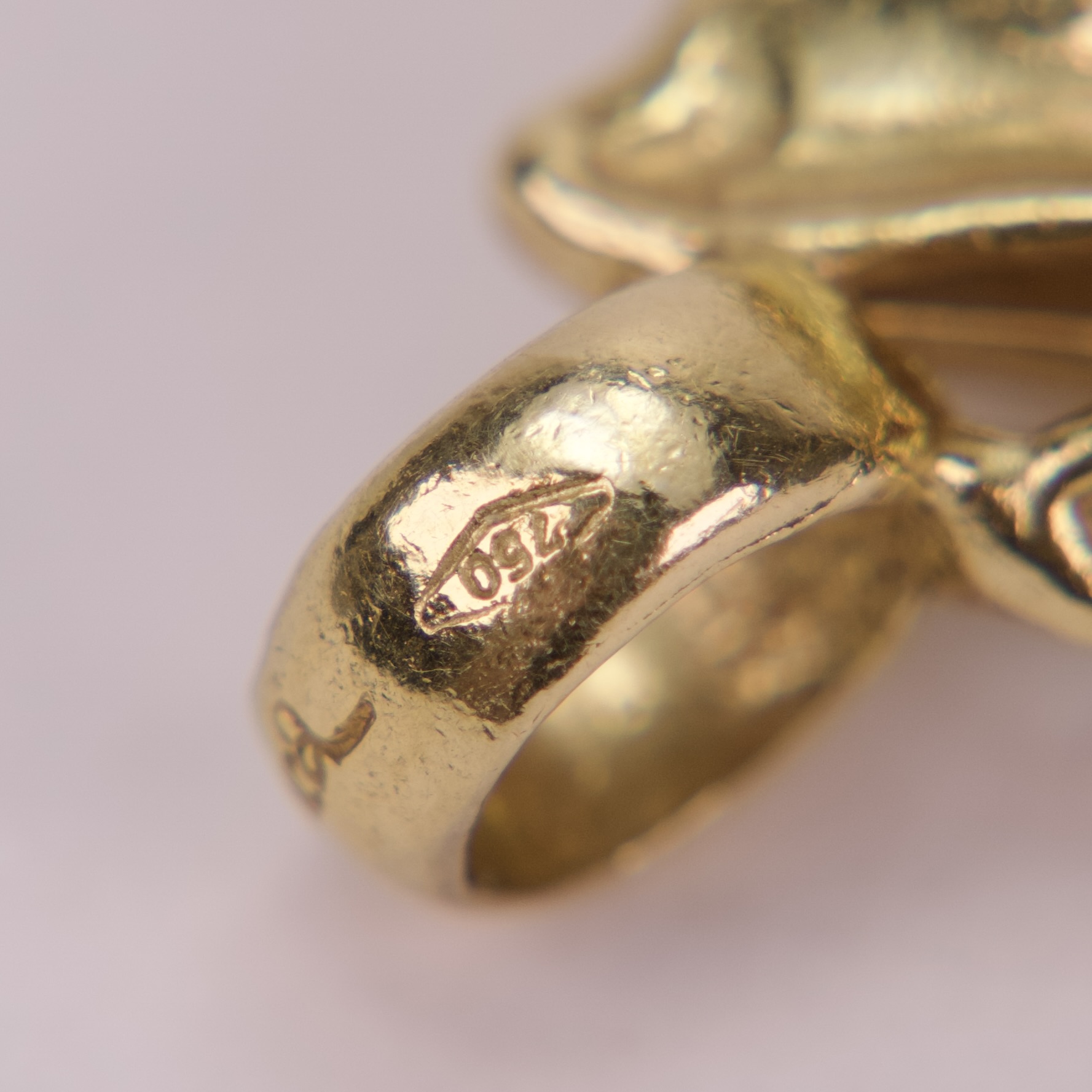 Vintage 18k Yellow Gold Red Coral Skeleton Fish Pendant 3.5'' - Image 7