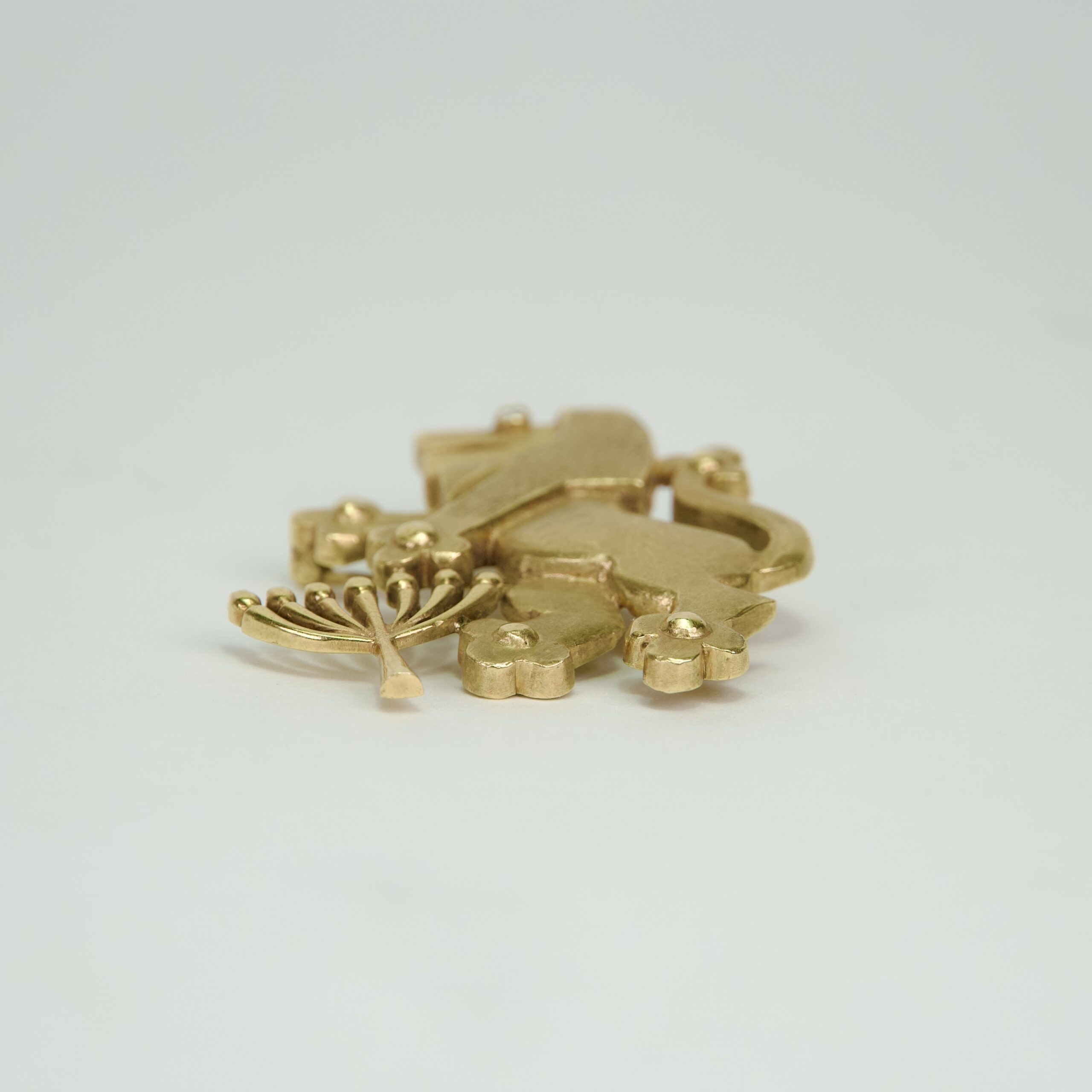 14k Yellow Gold & Diamond Large Lion of Judah Menorah Pendant Pin Brooch - Image 4