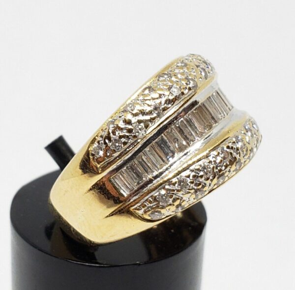 21.6k 90% Two-Tone White & Yellow Gold 1.62ctw Diamond Cluster Ring - Image 5