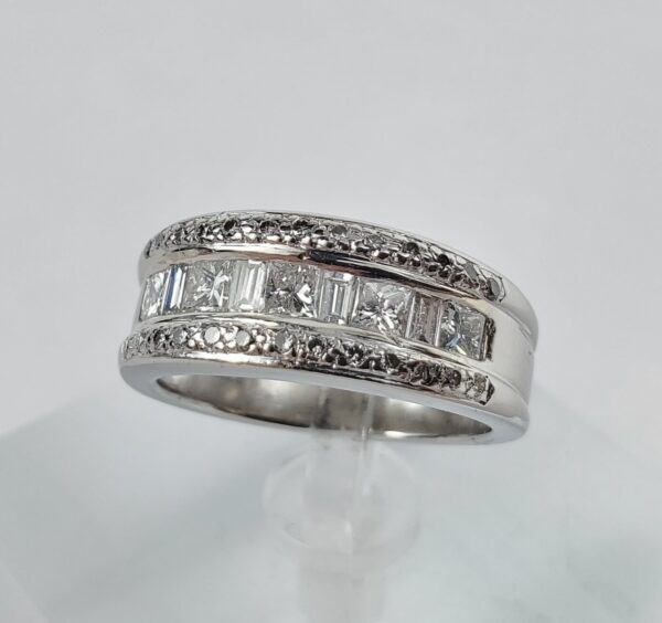 950 Platinum .78ctw Princess Baguette Round Cut Natural Diamond Band Ring 5'' - Image 4