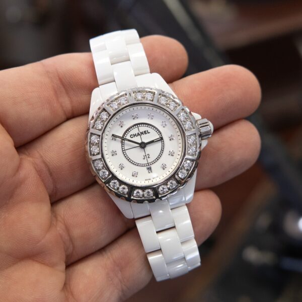Chanel Factory Diamond Dial / Bezel 33mm Quartz White Ceramic Ladies Watch - Image 2