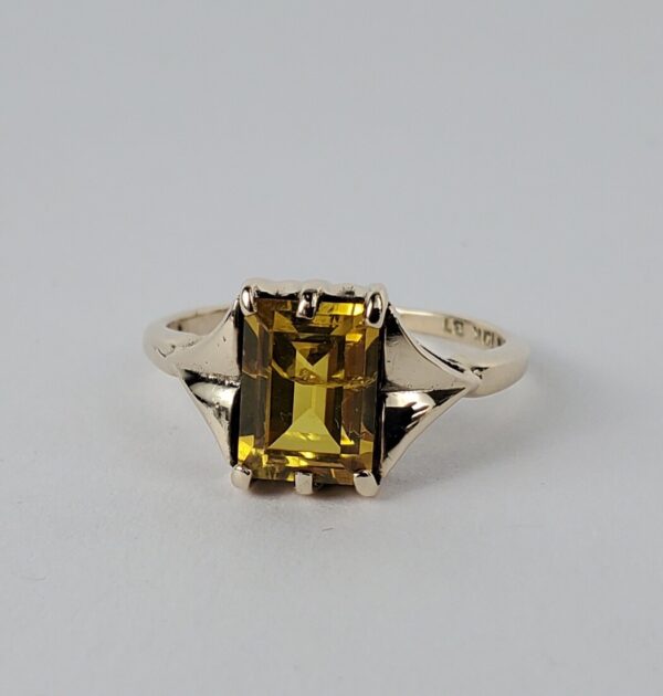Vintage 10k Yellow Gold 1.50ctw Natural Yellow Sapphire Solitaire Ring 5.75'' - Image 3