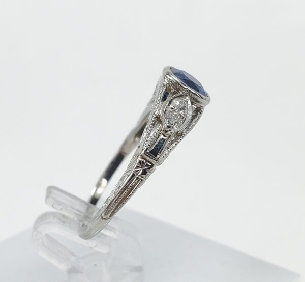 Vintage 18k White Gold .68ctw Natural Blue Sapphire Diamond Filigree Ring 3.5'' - Image 5