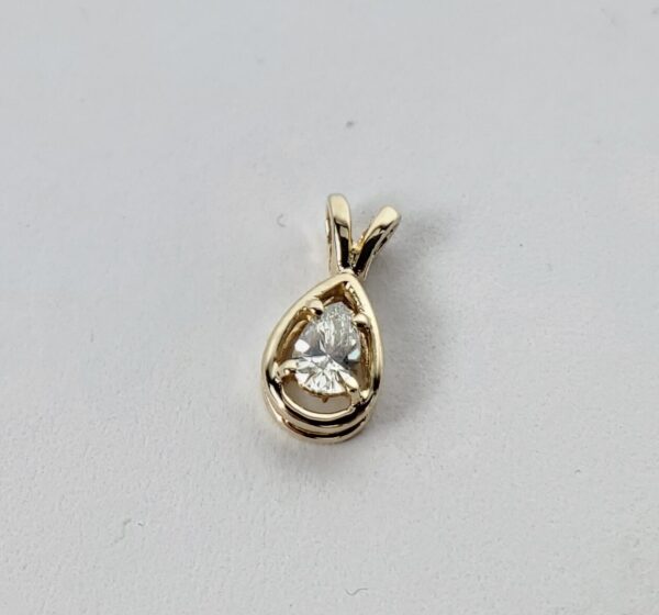 14k Yellow Gold .10c Natural Pear Shape Diamond Solitaire Drop Pendant 3/8' - Image 3