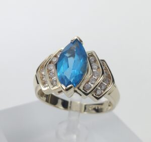 14k Yellow Gold 1.80ctw Blue Topaz Diamond Unique Geometric Cocktail Ring