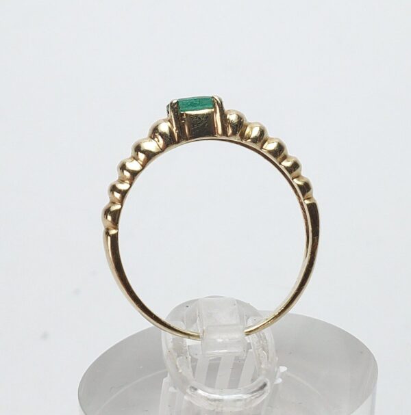 14k Yellow Gold .20ct Natural Emerald Solitaire Shrimp Bubble Band Ring 5.75'' - Image 7