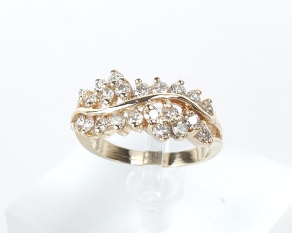 14k Yellow Gold .66ctw Diamond Curve Vine Plant Leaf Style Band Ring 5.5''