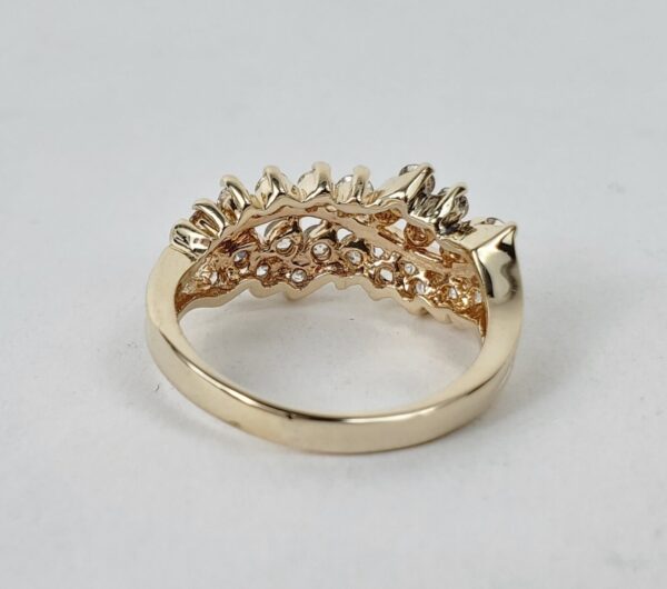 14k Yellow Gold .66ctw Diamond Curve Vine Plant Leaf Style Band Ring 5.5'' - Image 9