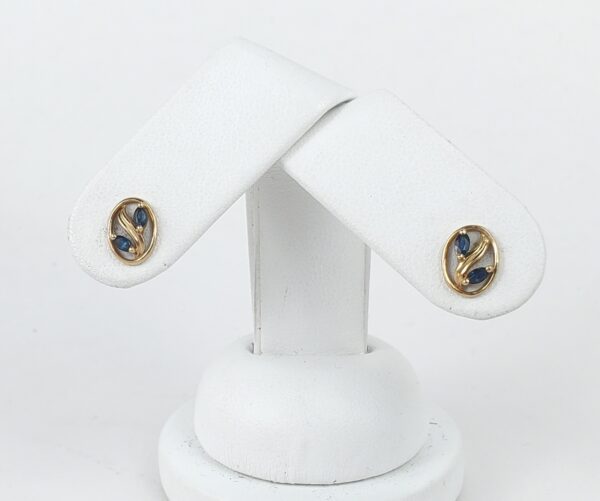 14k Yellow Gold Natural Blue Sapphire Floral Leaf Oval Shape Stud Earrings