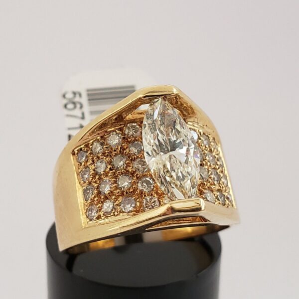 18k 750 Yellow Gold Floating Marquise Diamond Band 2.12ctw Ring - Image 5