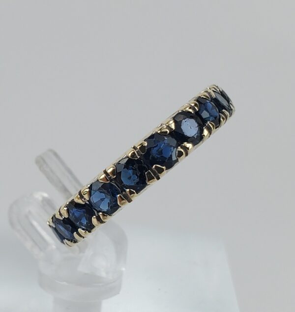 18k Yellow Gold 2.50ctw Natural Blue Sapphire Eternity Band Ring 6.25'' - Image 5