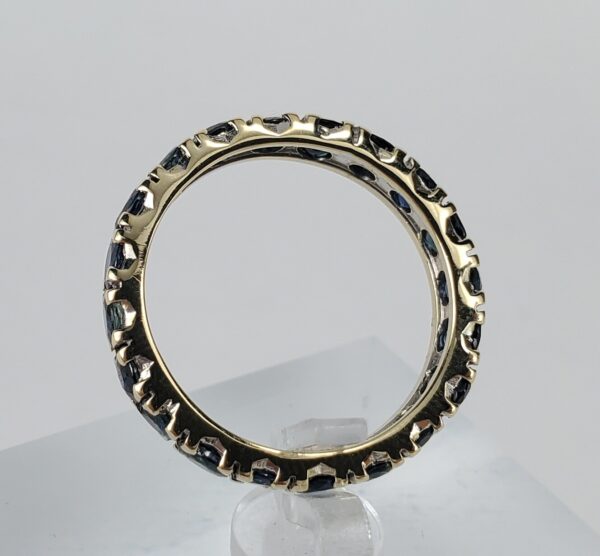18k Yellow Gold 2.50ctw Natural Blue Sapphire Eternity Band Ring 6.25'' - Image 7