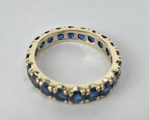 18k Yellow Gold 2.50ctw Natural Blue Sapphire Eternity Band Ring 6.25'' - Image 9