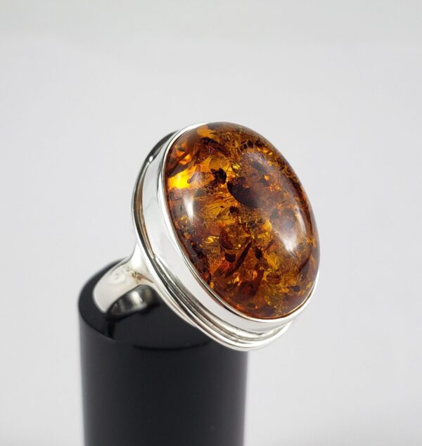 925 Sterling Silver Natural Heated Amber Cabochon Solitaire Cocktail Ring - Image 3