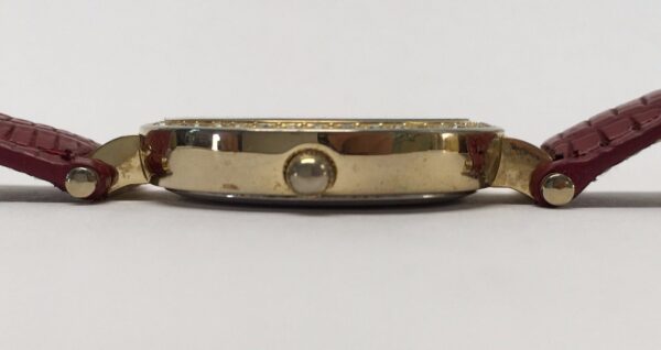 Isaac Mizrahi Crystal Bezel IMO16A Ladies Quartz Watch 361 PC21 - Image 7