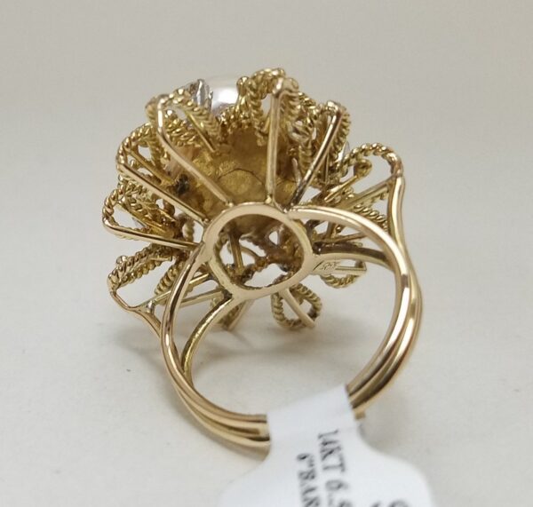 Vintage 14k Yellow Gold Baroque Pearl Diamond Ring - Image 9