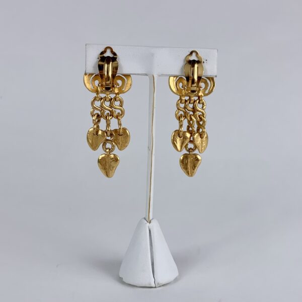 Vintage Chanel Gripoix Heart Dangling Drop Gold Plated Clip On Earrings 96P - Image 3
