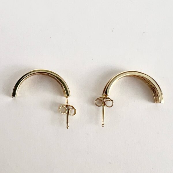 14k Tri-Tone Gold Half Hoop Woven Stud Earriings 7/8'' - Image 5