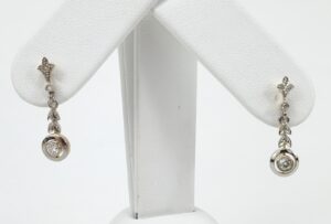 18k Multi-Tone Gold .24ctw Vintage Style Dangling Hanging Screw Earrings 7/8''