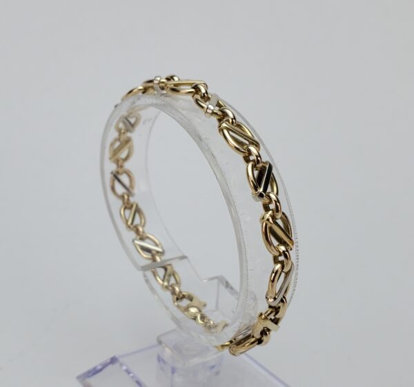 18k Multi-Tone Gold 7mm Solid Oval Modified Vintage Mariner Style Link Bracelet - Image 5
