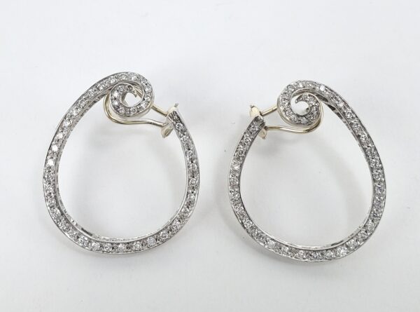 18k White Gold 3.50c Natural Diamond Large Swirl Circle Hoop Leverback Earrings - Image 7