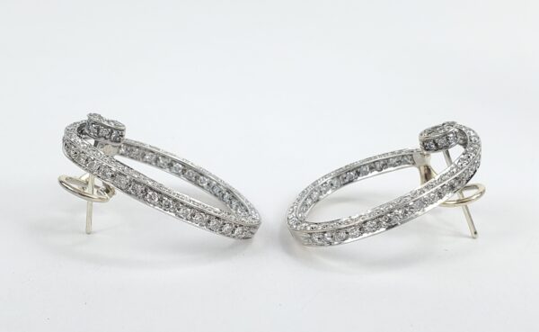 18k White Gold 3.50c Natural Diamond Large Swirl Circle Hoop Leverback Earrings - Image 10