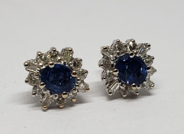 18k White Gold .92ct Blue Sapphire .40ct Diamond Halo 1.32ctw Stud Earrings - Image 9