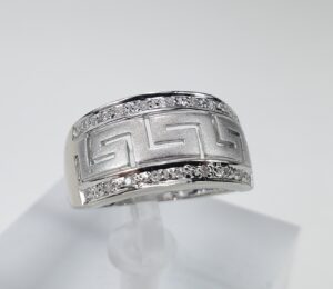 14k White Gold Diamond Greek Meander Pattern Band Ring 6.5''