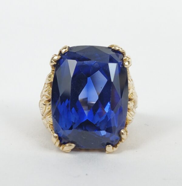 14k Yellow Gold 30ctw Lab Grown Blue Sapphire Leaf Solitaire Cocktail Ring 4'' - Image 3