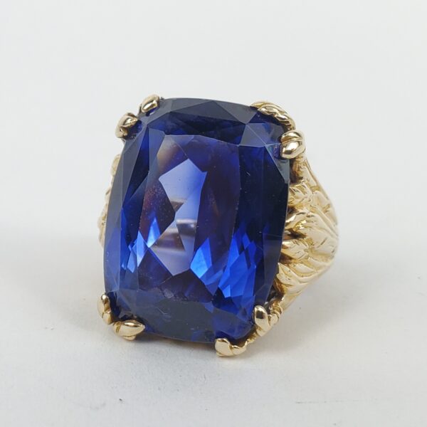 14k Yellow Gold 30ctw Lab Grown Blue Sapphire Leaf Solitaire Cocktail Ring 4'' - Image 4