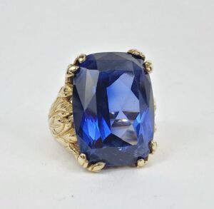 14k Yellow Gold 30ctw Lab Grown Blue Sapphire Leaf Solitaire Cocktail Ring 4''
