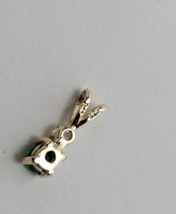 14k Yellow Gold Green Stone Cubic Zirconia Drop Pendant 1/2'' - Image 4