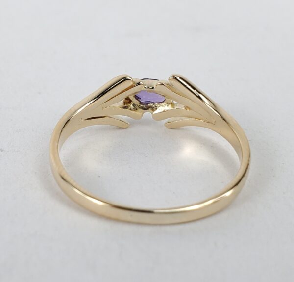 18k Yellow Gold .25ct Oval Cut Purple Sapphire Unique Ring Band Ring 8.5'' - Image 9