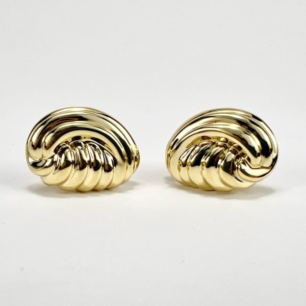 Vintage 18k Yellow Gold Ribbed Wave Omega Back Earrings - Image 3